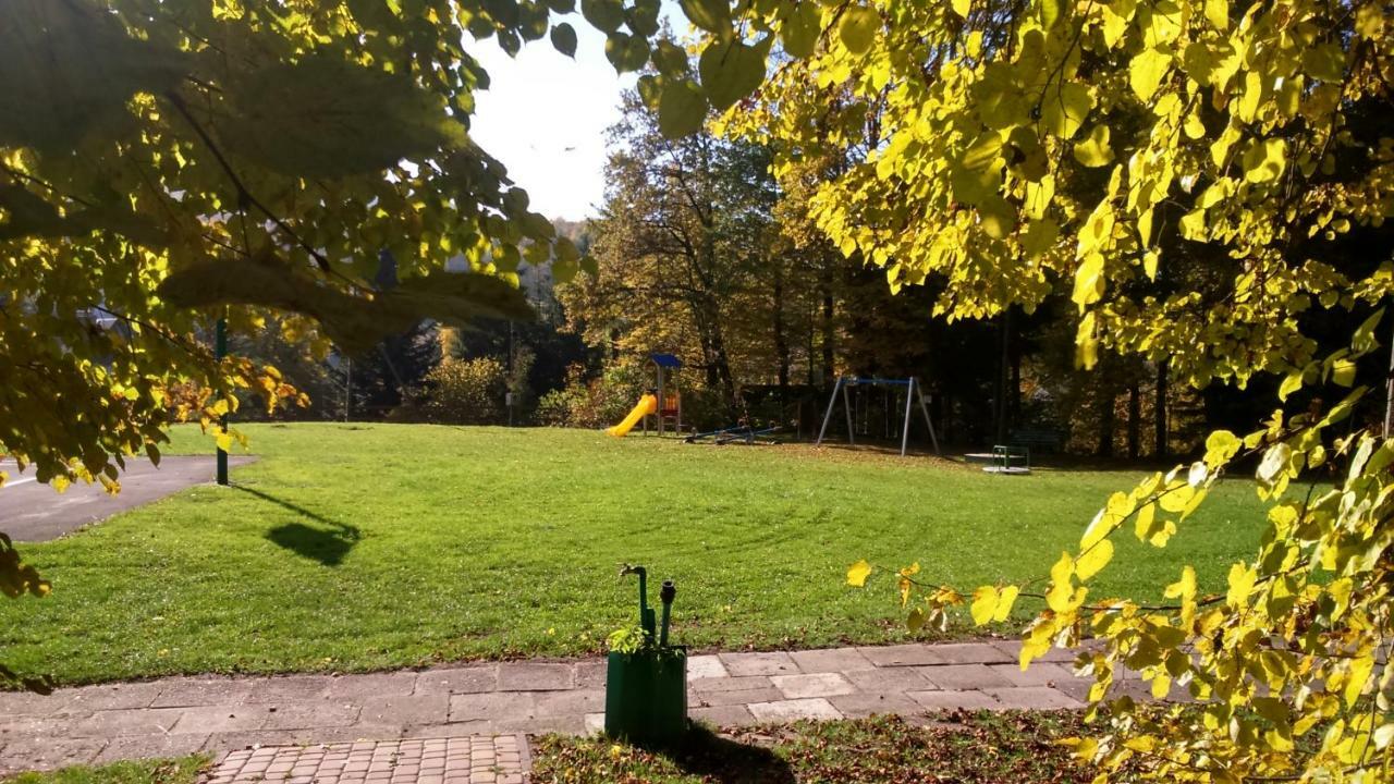 Hotel Pod Kamiennikiem Trzemesnia Esterno foto