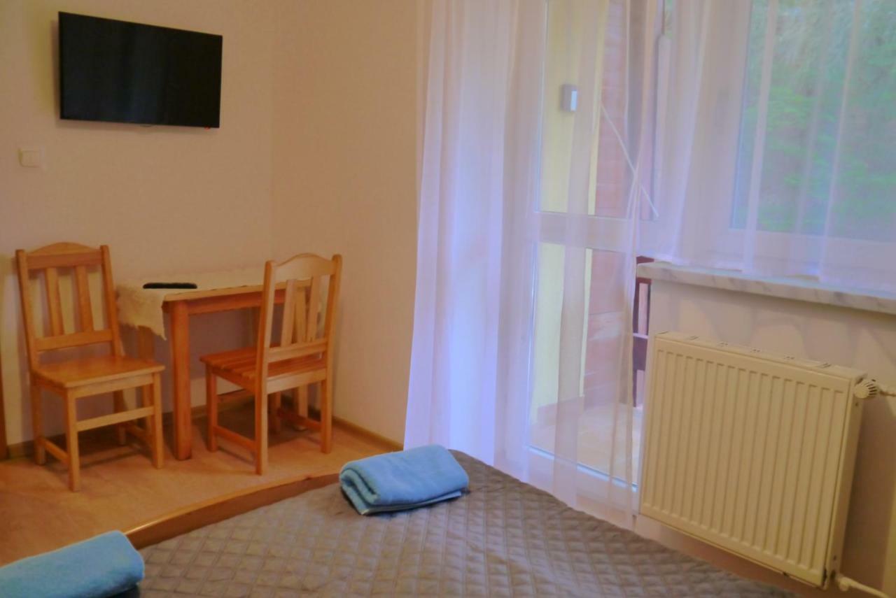 Hotel Pod Kamiennikiem Trzemesnia Esterno foto