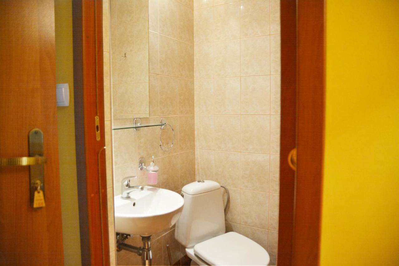 Hotel Pod Kamiennikiem Trzemesnia Esterno foto